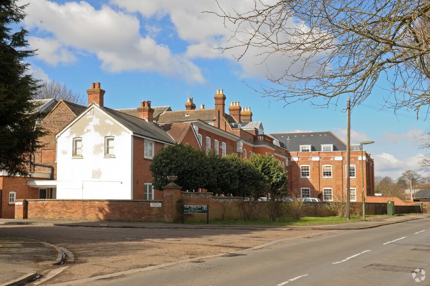 Park Rd, Banstead à louer - Photo principale - Image 3 de 6