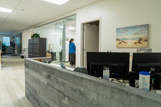 1914 4th St N, Saint Petersburg, FL for lease Interior Photo- Image 1 of 18