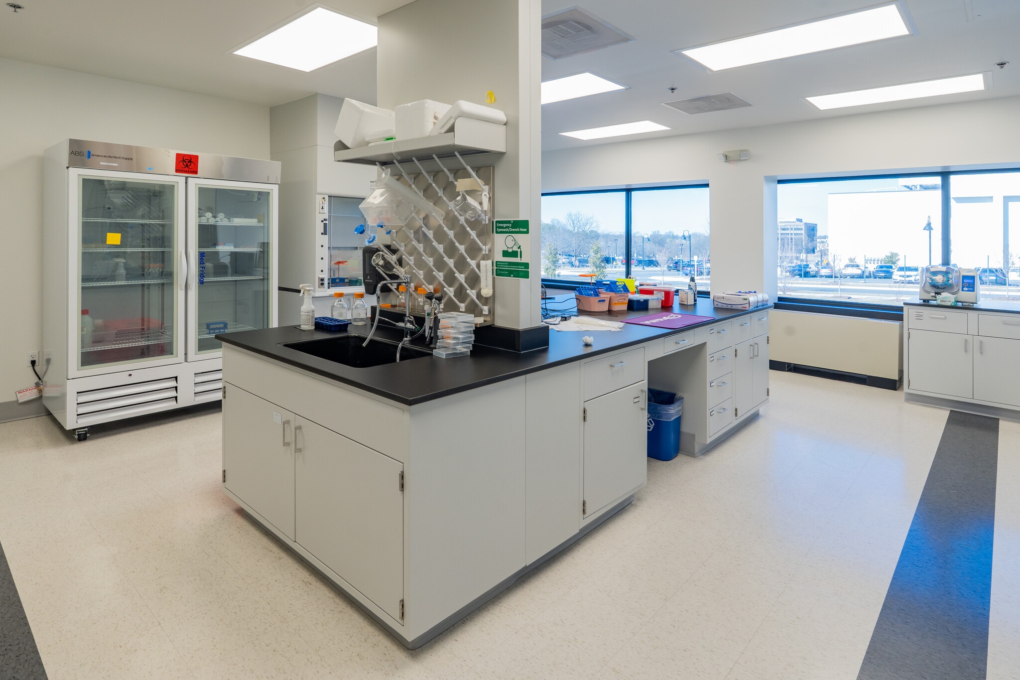 704 Quince Orchard Rd, Gaithersburg, MD à louer Photo intérieure- Image 1 de 7