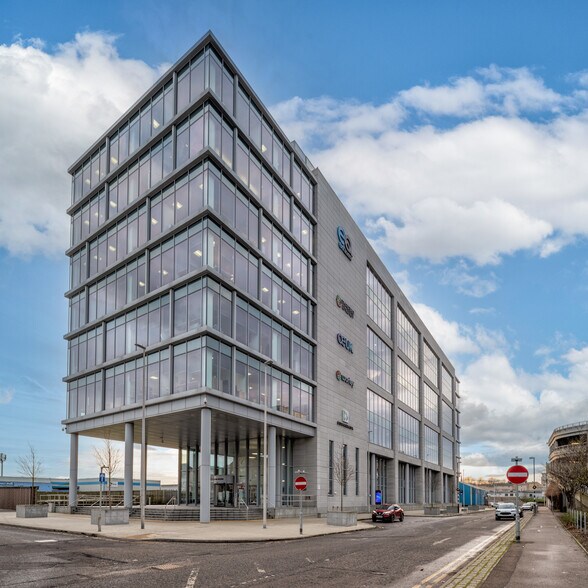 33-35 Palmerston Rd, Aberdeen à louer - Photo du bâtiment - Image 3 de 4