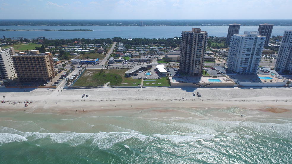 3059 S Atlantic Ave, DAYTONA BEACH SHORES, FL à vendre - Photo du bâtiment - Image 1 de 1