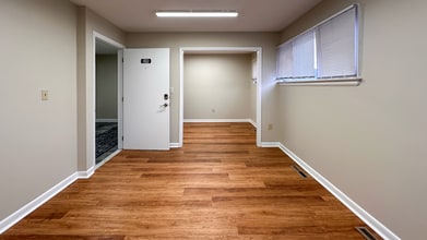 291 Queen St, Bristol, CT for lease Interior Photo- Image 2 of 7