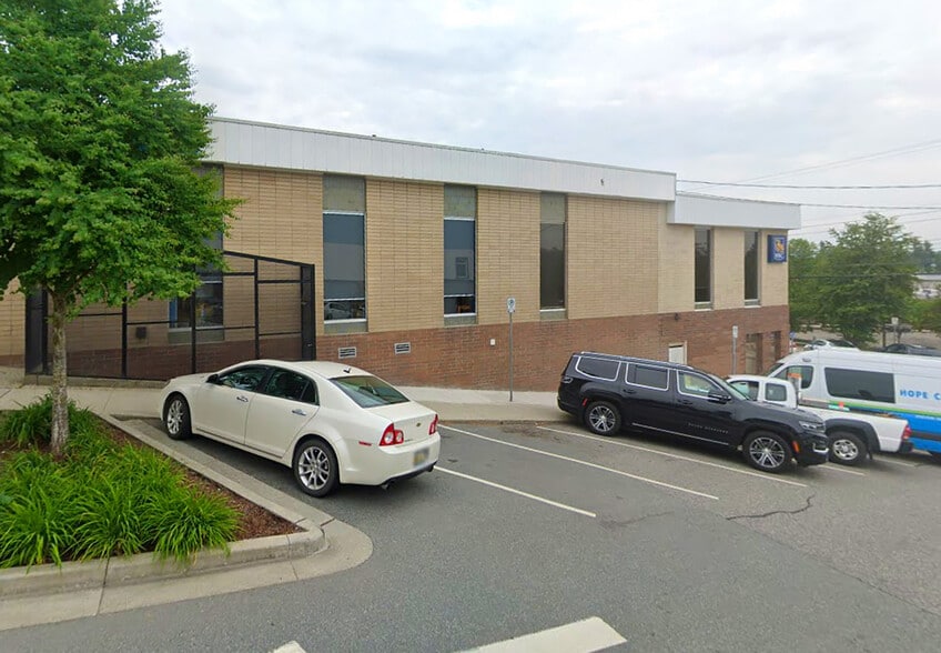 33103 N Railway Av, Mission, BC for lease - Primary Photo - Image 1 of 3