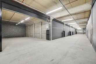 574 Manchester Rd, Bury à louer Photo intérieure- Image 2 de 13