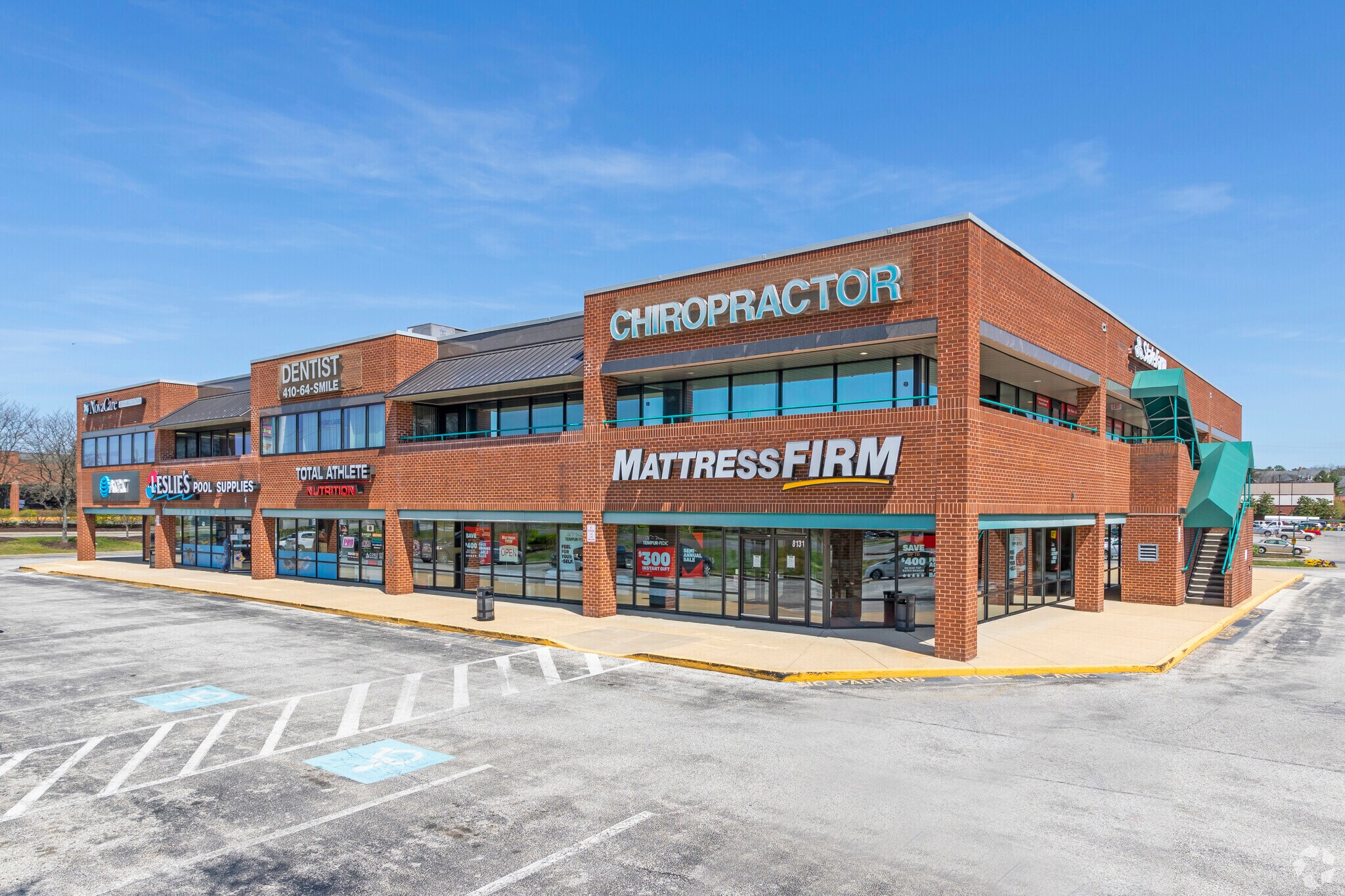 8131 Ritchie Hwy, Pasadena, MD for lease Primary Photo- Image 1 of 4