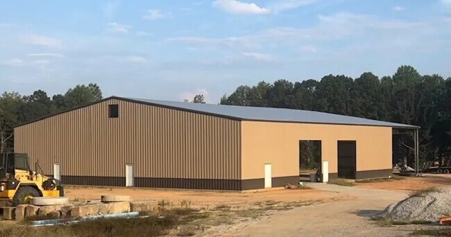 Plus de détails pour 847 Adamson Dr, Monroe, GA - Industriel à louer