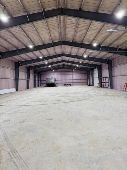 13403 Stave Lake rd, Mission, BC for lease - Building Photo - Image 3 of 9