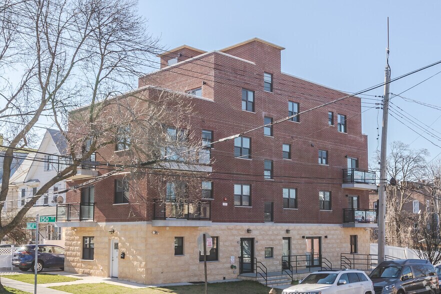 4128 150th St, Flushing, NY for lease - Building Photo - Image 3 of 5