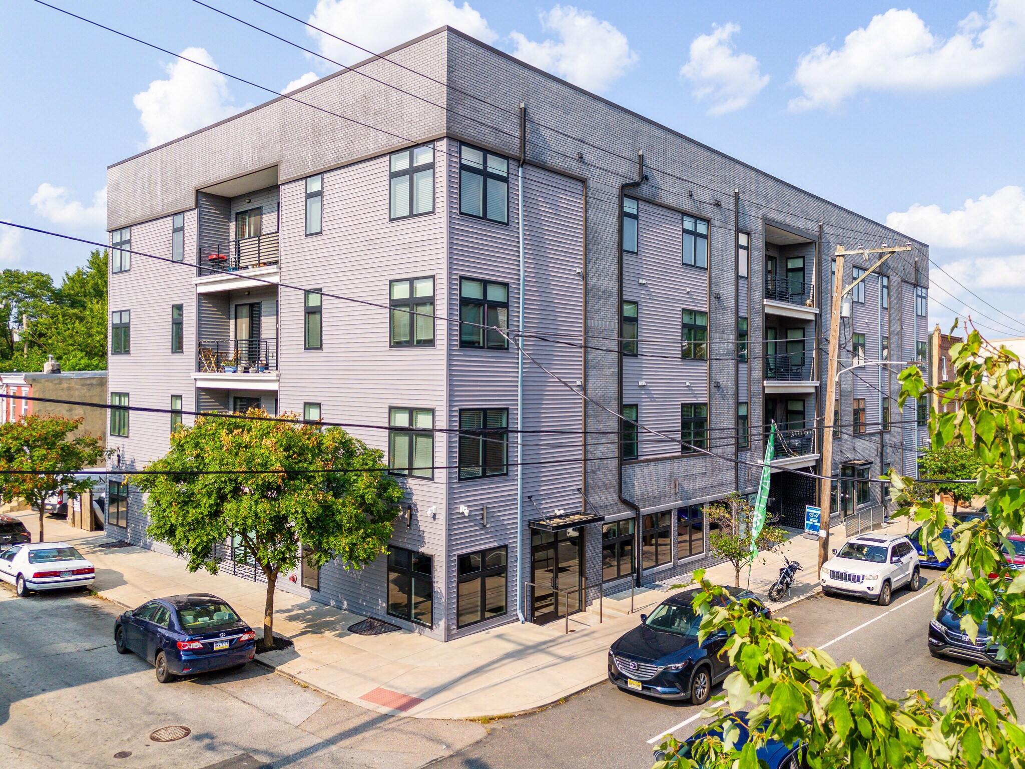 3925 Haverford Ave, Philadelphia, PA à vendre Photo principale- Image 1 de 160