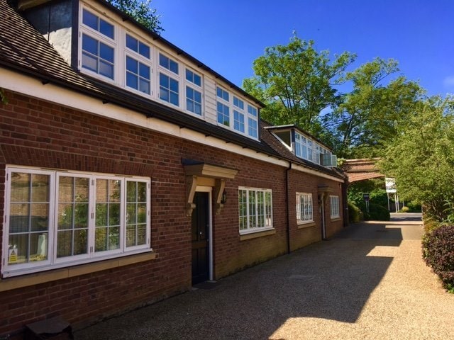 6 Forge Ln, Richmond for lease - Building Photo - Image 2 of 6