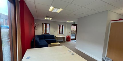 Jill Ln, Redditch for lease Interior Photo- Image 1 of 4