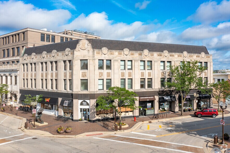 1866 Sheridan Rd, Highland Park, IL à louer - Photo du bâtiment - Image 2 de 3