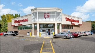 Plus de détails pour 5090 Turney Rd, Garfield Heights, OH - Commerce de détail à louer