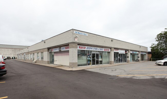 Plus de détails pour 24 Martin Ross Ave, Toronto, ON - Local d'activités à louer