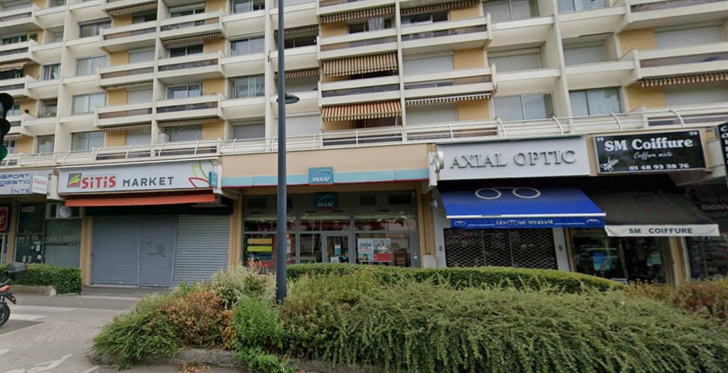 Retail in Maisons-Alfort for lease Building Photo- Image 1 of 5