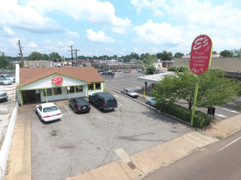1308 Union Ave, Memphis, TN for sale - Primary Photo - Image 1 of 9