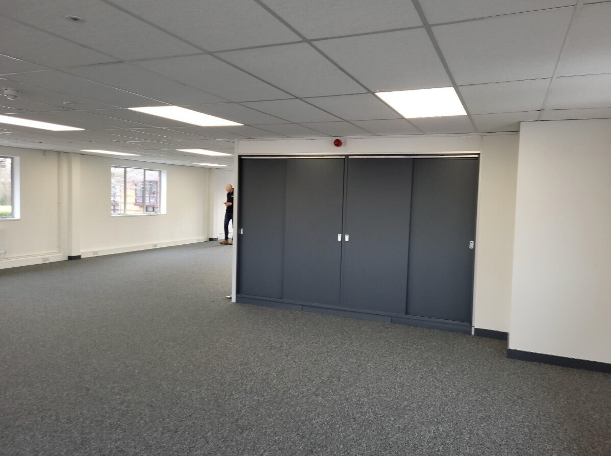 Hussar Ct, Waterlooville, HAM PO7 7SQ - Unité 19A - - Photo intérieure - Image 1 of 4