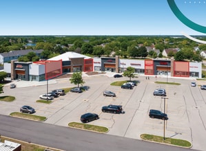 402-440 Weber, Romeoville, IL for lease Interior Photo- Image 1 of 4