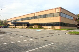 107 Gamma Dr, Pittsburgh, PA for lease Building Photo- Image 1 of 1