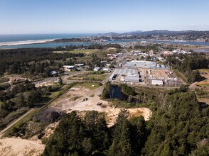 4003 Coast Hwy, Newport, OR - Aérien  Vue de la carte - Image1