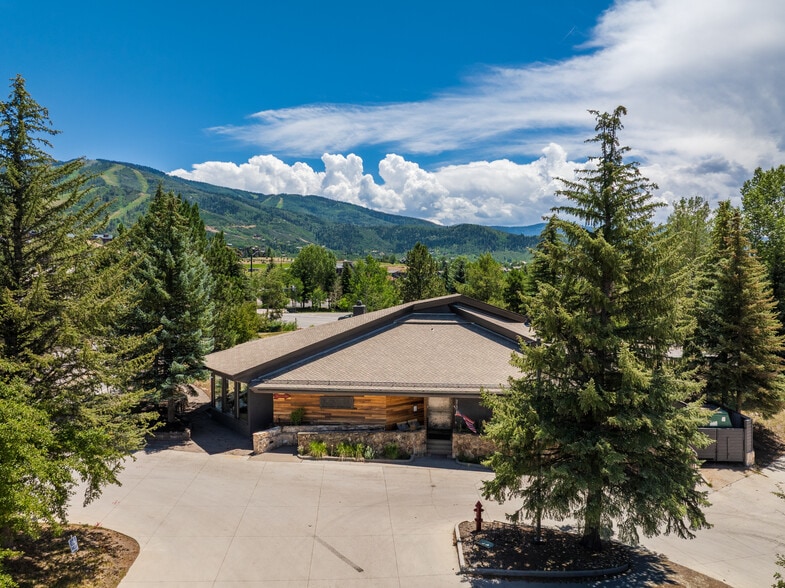 2165 Pine Grove Rd, Steamboat Springs, CO for sale - Building Photo - Image 1 of 12