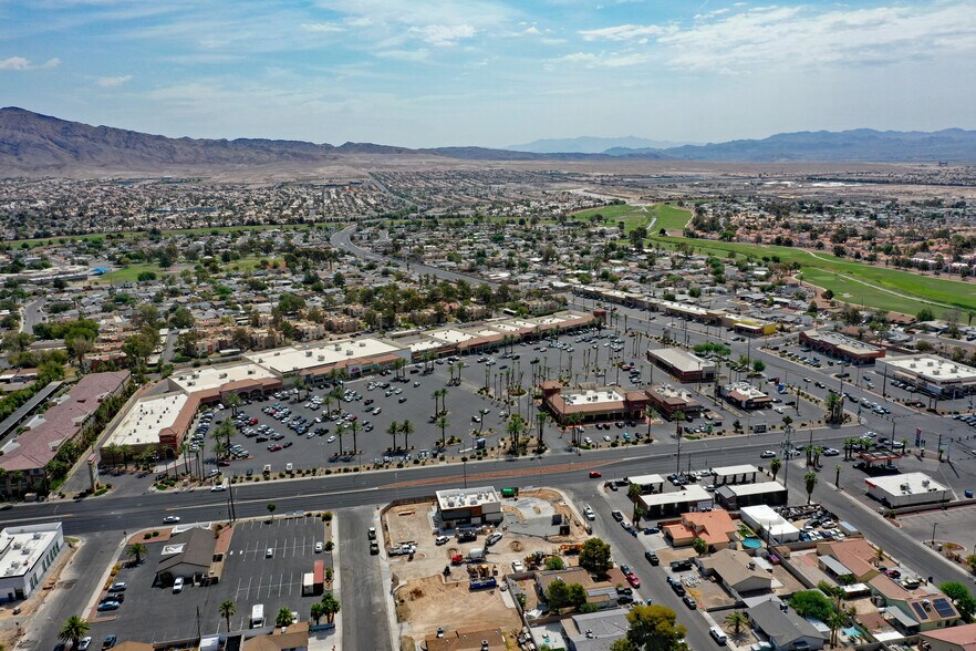 2208-2350 N Nellis Blvd, Las Vegas, NV for sale - Building Photo - Image 3 of 10