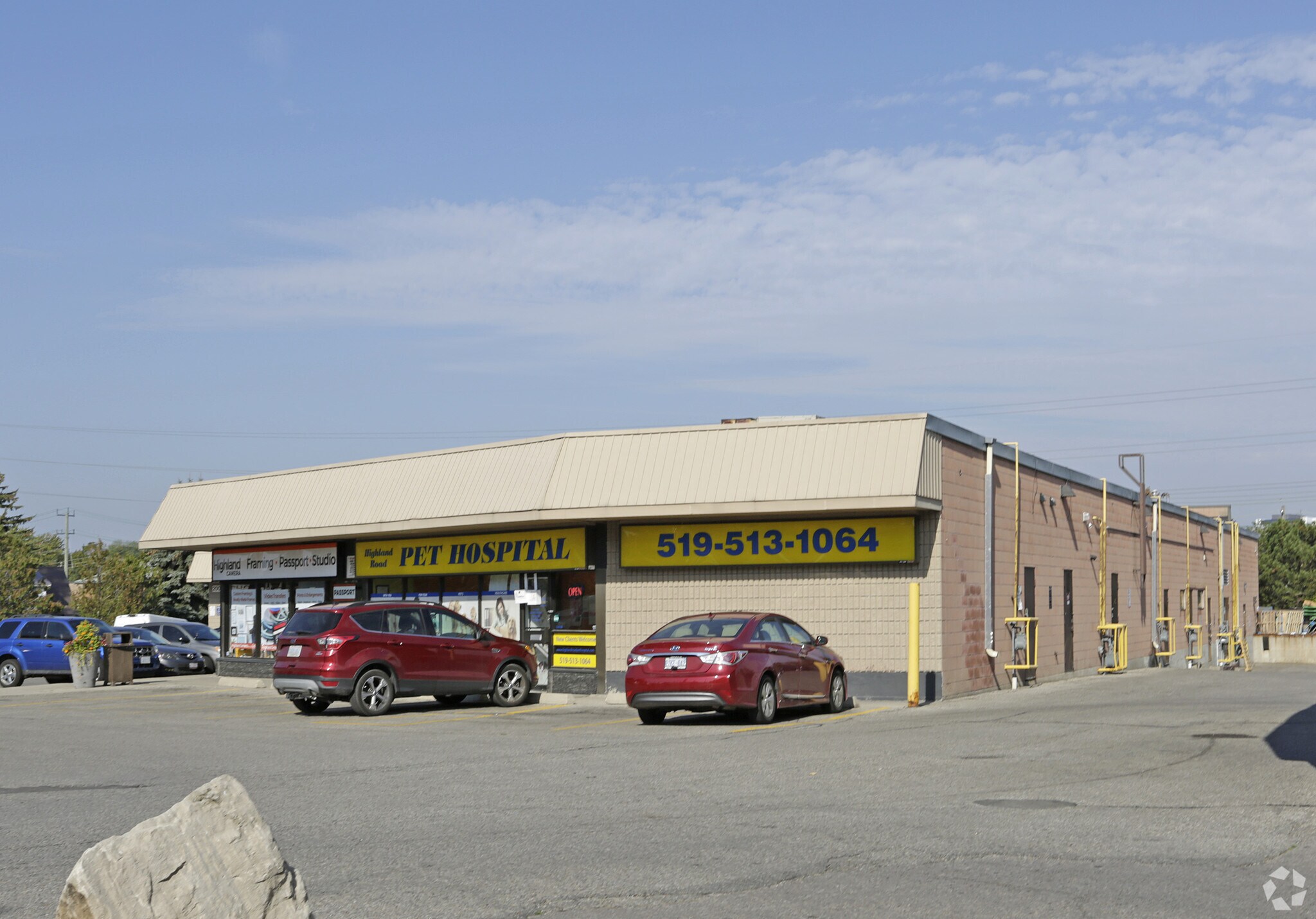 200 Highland Rd W, Kitchener, ON for sale Primary Photo- Image 1 of 1