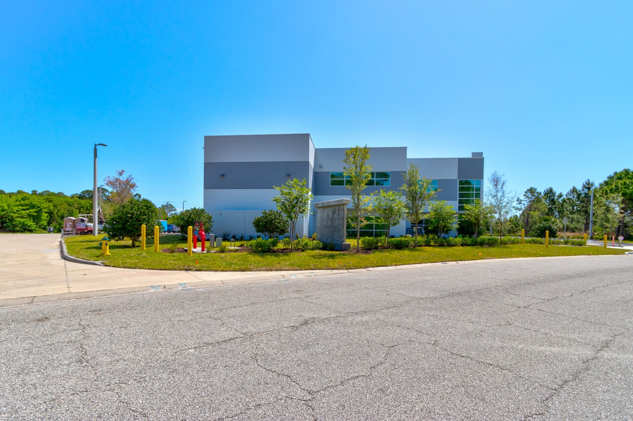 4451 Eastport Park Way, Port Orange, FL for lease Building Photo- Image 1 of 19