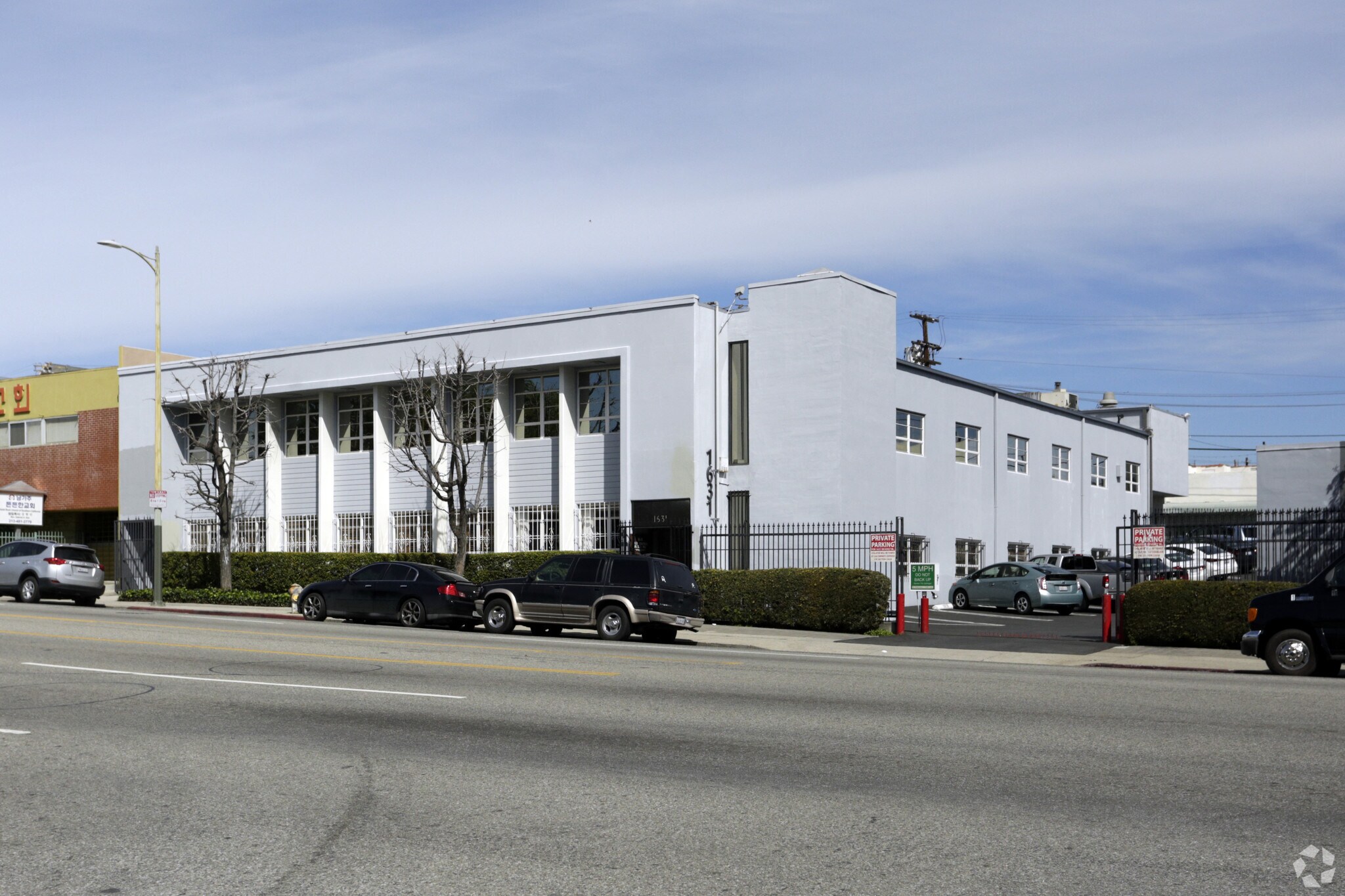 1631 Beverly Blvd, Los Angeles, CA for lease Primary Photo- Image 1 of 6