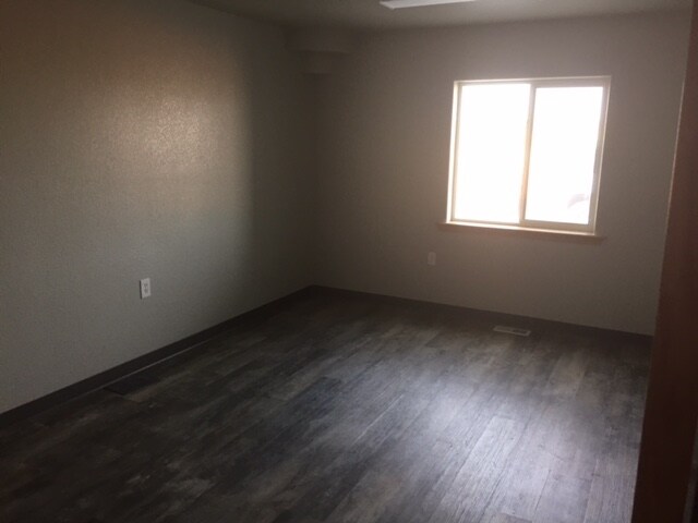 3750 Hackathorn Ln, Gillette, WY à vendre - Photo intérieure - Image 3 de 24
