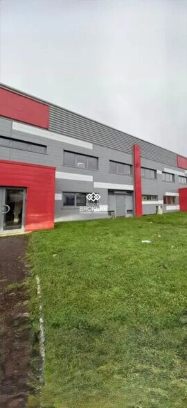 Industriel dans SAINT-OUEN-L'AUMONE à louer - Photo du bâtiment - Image 1 de 6