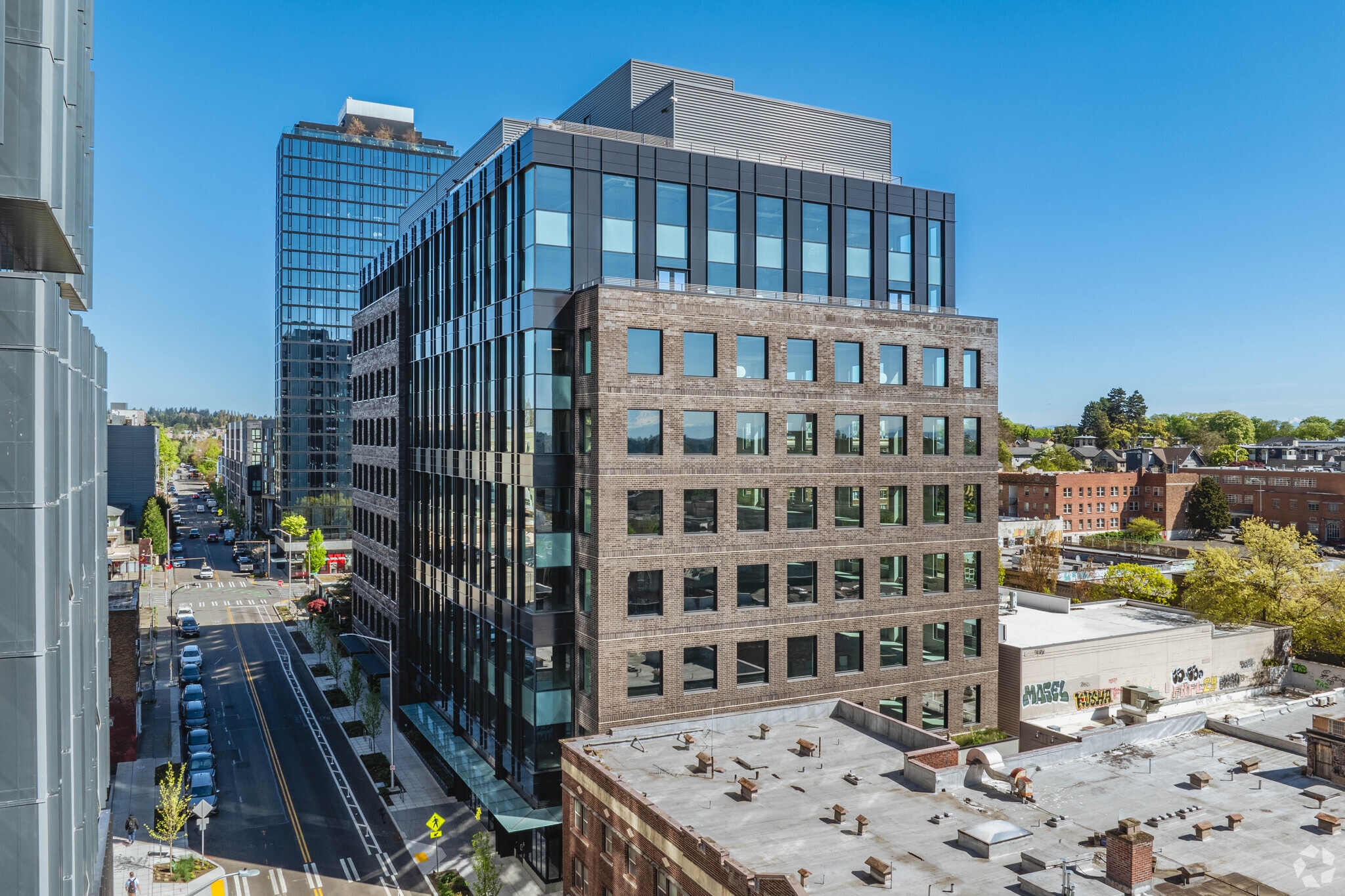 4536 Brooklyn Ave NE, Seattle, WA for lease Primary Photo- Image 1 of 10