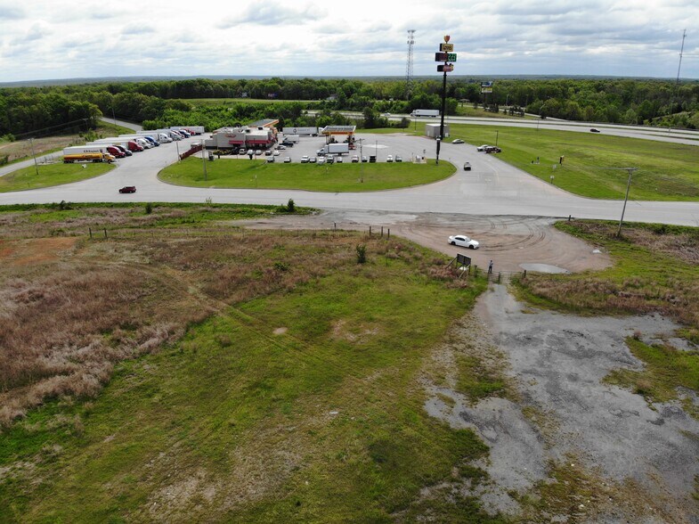 4000 Coyote Dr, Joplin, MO à vendre - Photo du bâtiment - Image 2 de 15