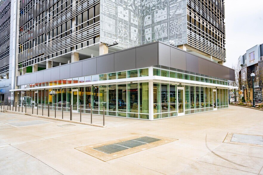 12695 Crescent, Beaverton, OR à louer - Photo du bâtiment - Image 2 de 6