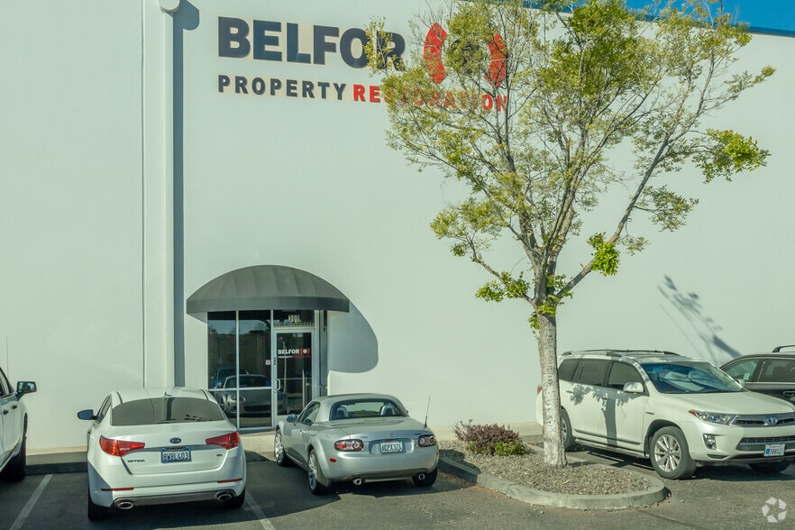 3132 Dwight Rd, Elk Grove, CA for lease - Building Photo - Image 2 of 10