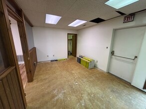 259-263 Pittsburgh Rd, Butler, PA à louer Hall d’entrée- Image 2 de 7