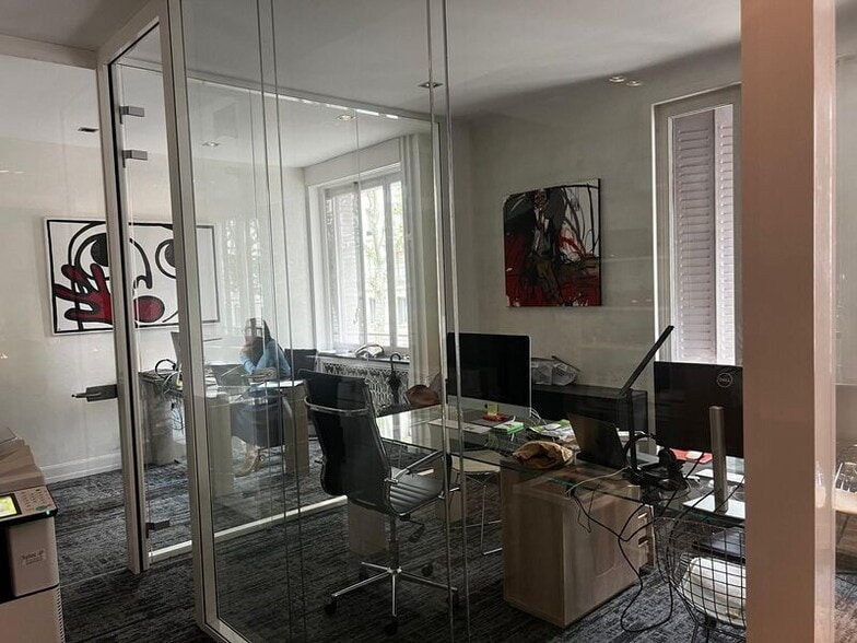 Bureau dans Lyon à louer - Photo intérieure - Image 2 de 3