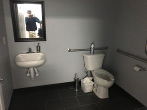 46670 Pontiac Trl, Commerce Township, MI à louer Photo intérieure- Image 2 de 9