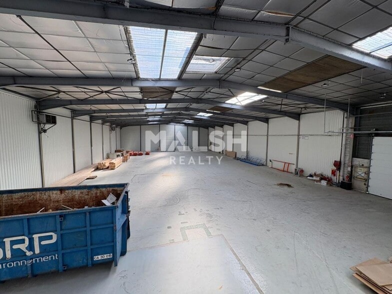 Rue Du Broteau, Irigny for sale - Interior Photo - Image 3 of 11