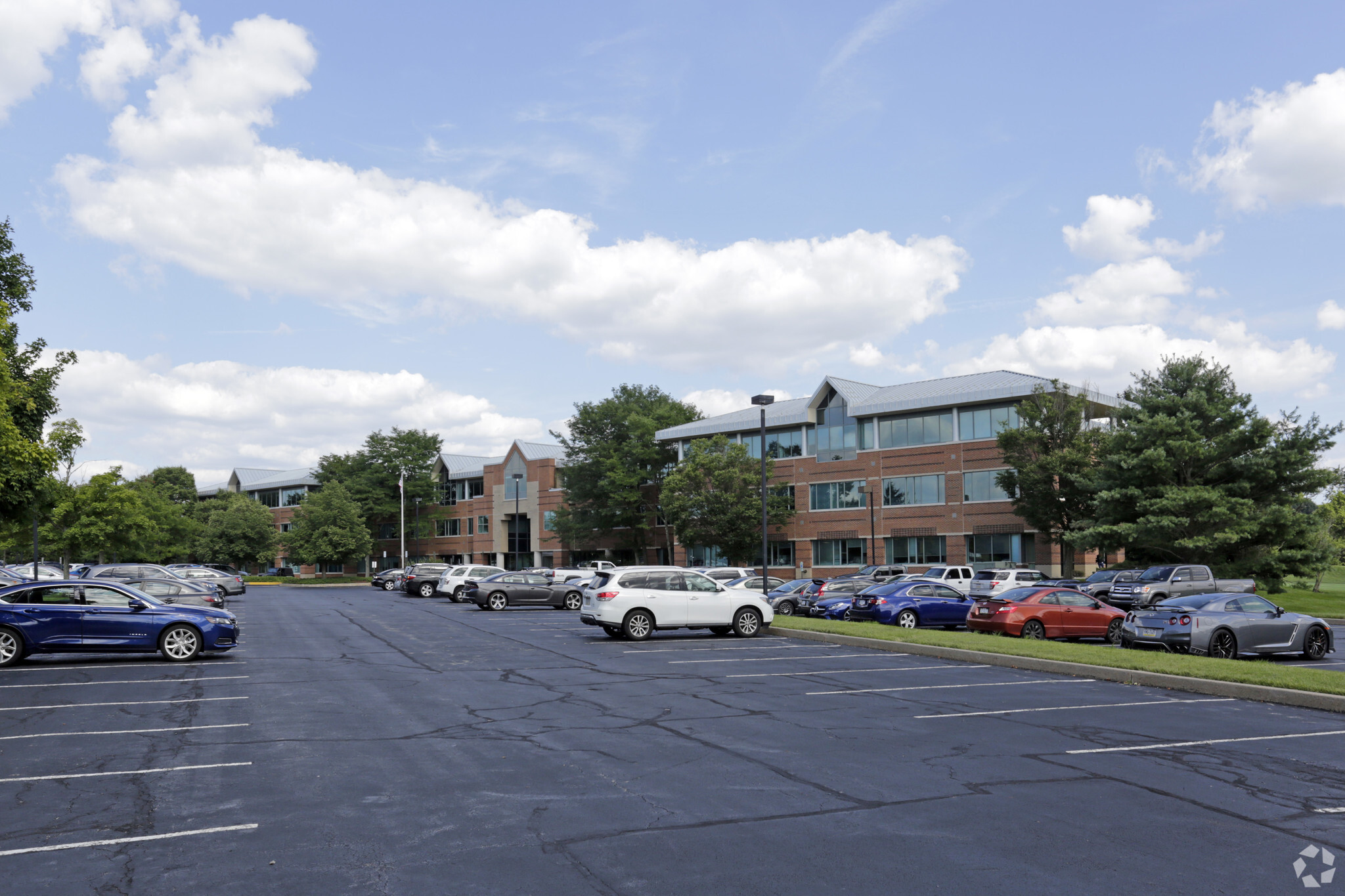 100 Tournament Dr, Horsham, PA for lease Building Photo- Image 1 of 12