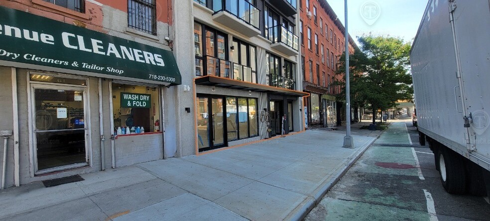 65 4th Ave, Brooklyn, NY for lease - Building Photo - Image 1 of 1