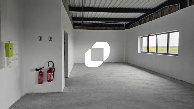 Flex dans Le Mesnil-Amelot à louer - Photo du bâtiment - Image 3 de 18