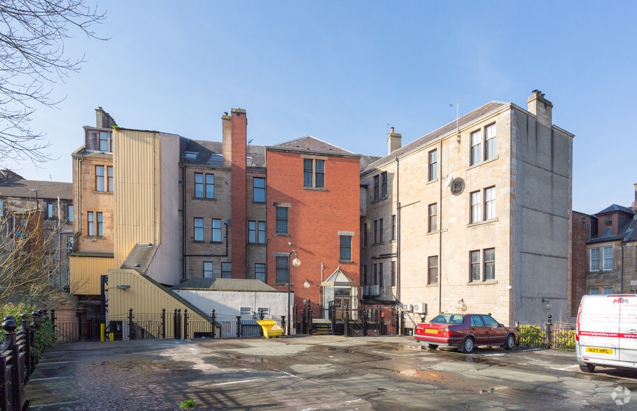 25-29 Causeyside St, Paisley à louer - Photo du bâtiment - Image 2 de 7