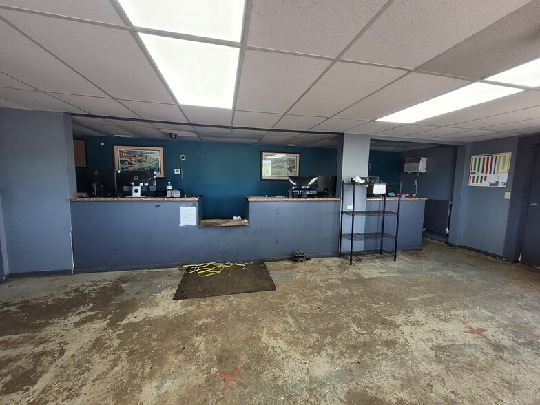 4140 NW St Francis Blvd, Anoka, MN for lease - Building Photo - Image 2 of 29