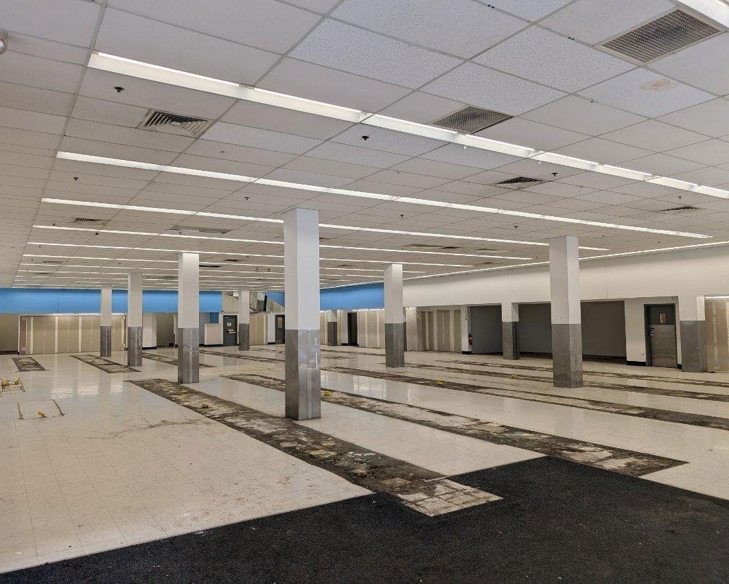 601 Race St, Cincinnati, OH for lease Interior Photo- Image 1 of 3