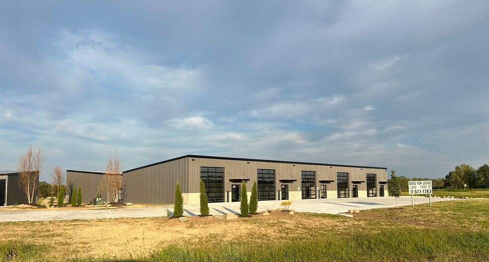 2517 N 240th St, Waterloo, NE à louer - Photo du bâtiment - Image 1 de 10