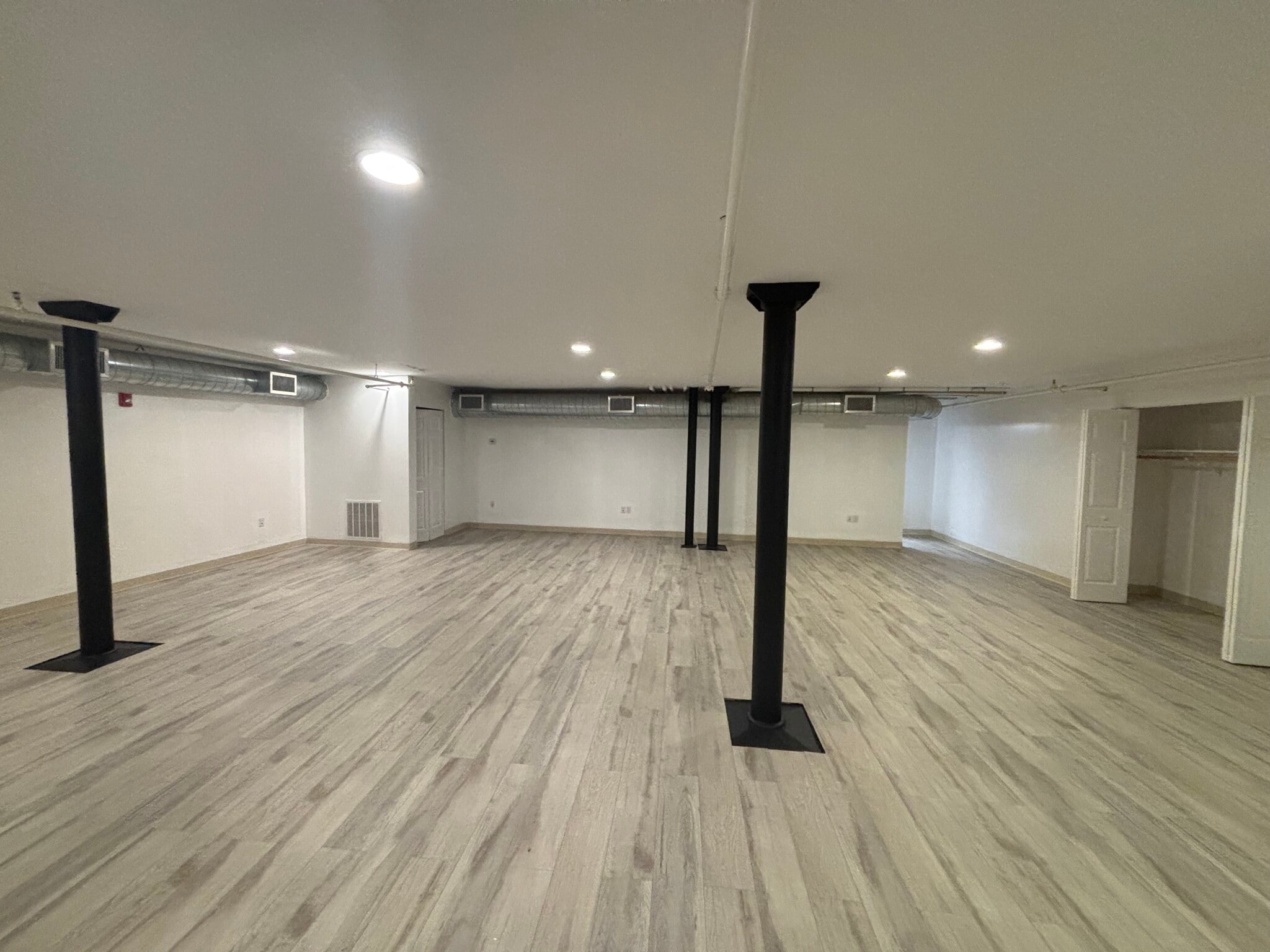 4-8 Court St, Plymouth, MA for lease Interior Photo- Image 1 of 1