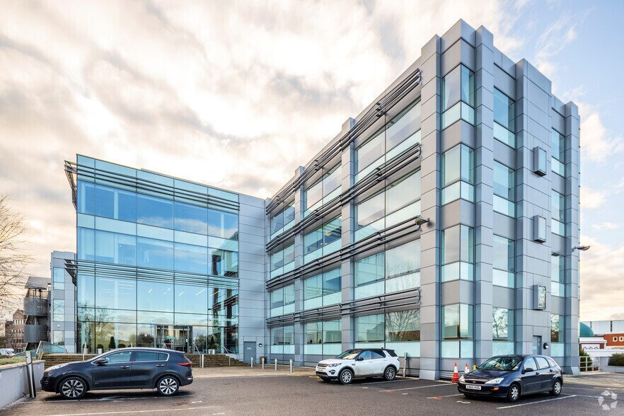 St Cloud Way, Maidenhead for lease - Building Photo - Image 2 of 20