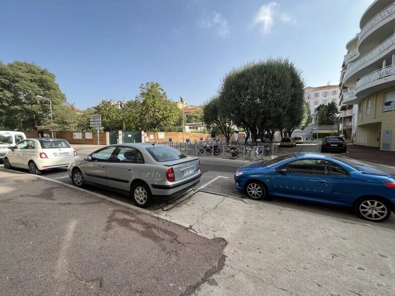 Retail in Cagnes-sur-Mer for sale - Building Photo - Image 3 of 6