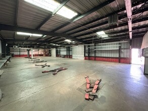 460-480 S Arrowhead Ave, San Bernardino, CA for lease Interior Photo- Image 2 of 11